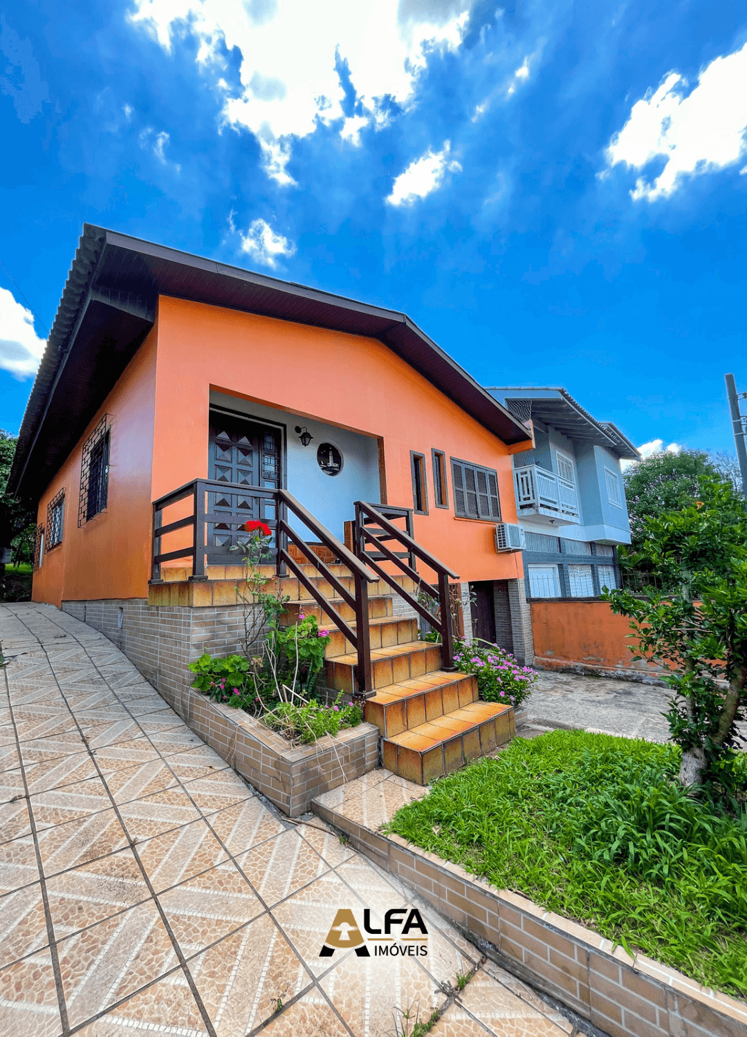Foto do imóvel Casa no bairro Monte Carlo - Cachoeirinha